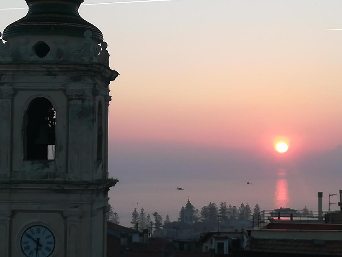 Bed and Breakfast La Terrazza Бордигера Экстерьер фото