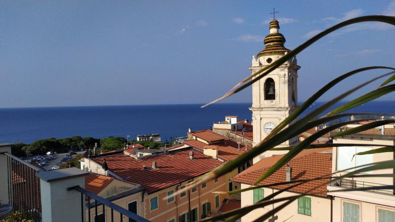 Bed and Breakfast La Terrazza Бордигера Экстерьер фото