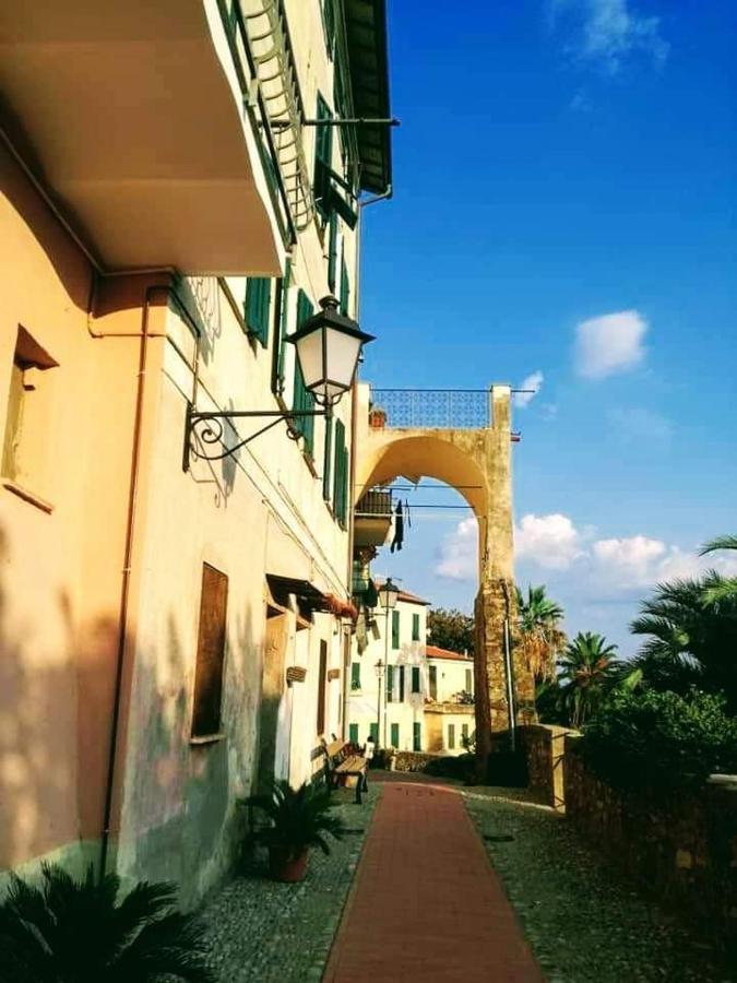Bed and Breakfast La Terrazza Бордигера Экстерьер фото